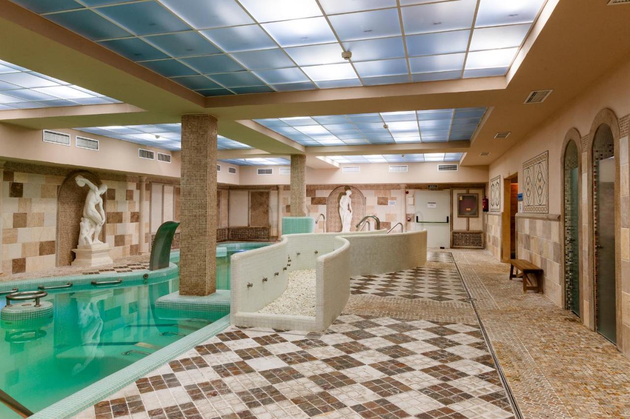 Hotel Comendador การ์รังเก ภายนอก รูปภาพ