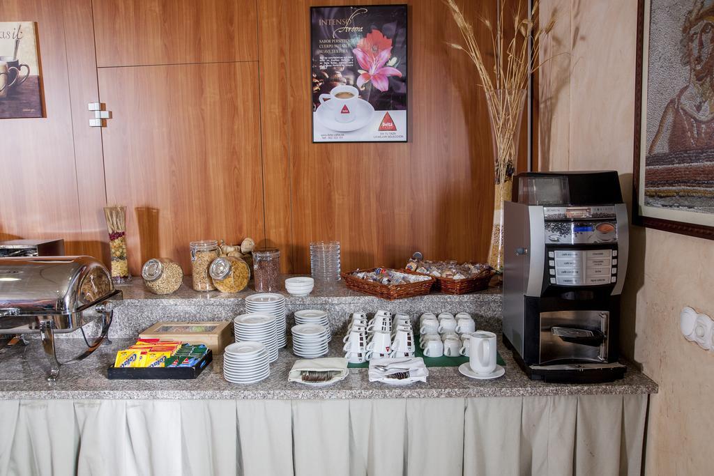Hotel Comendador การ์รังเก ภายนอก รูปภาพ