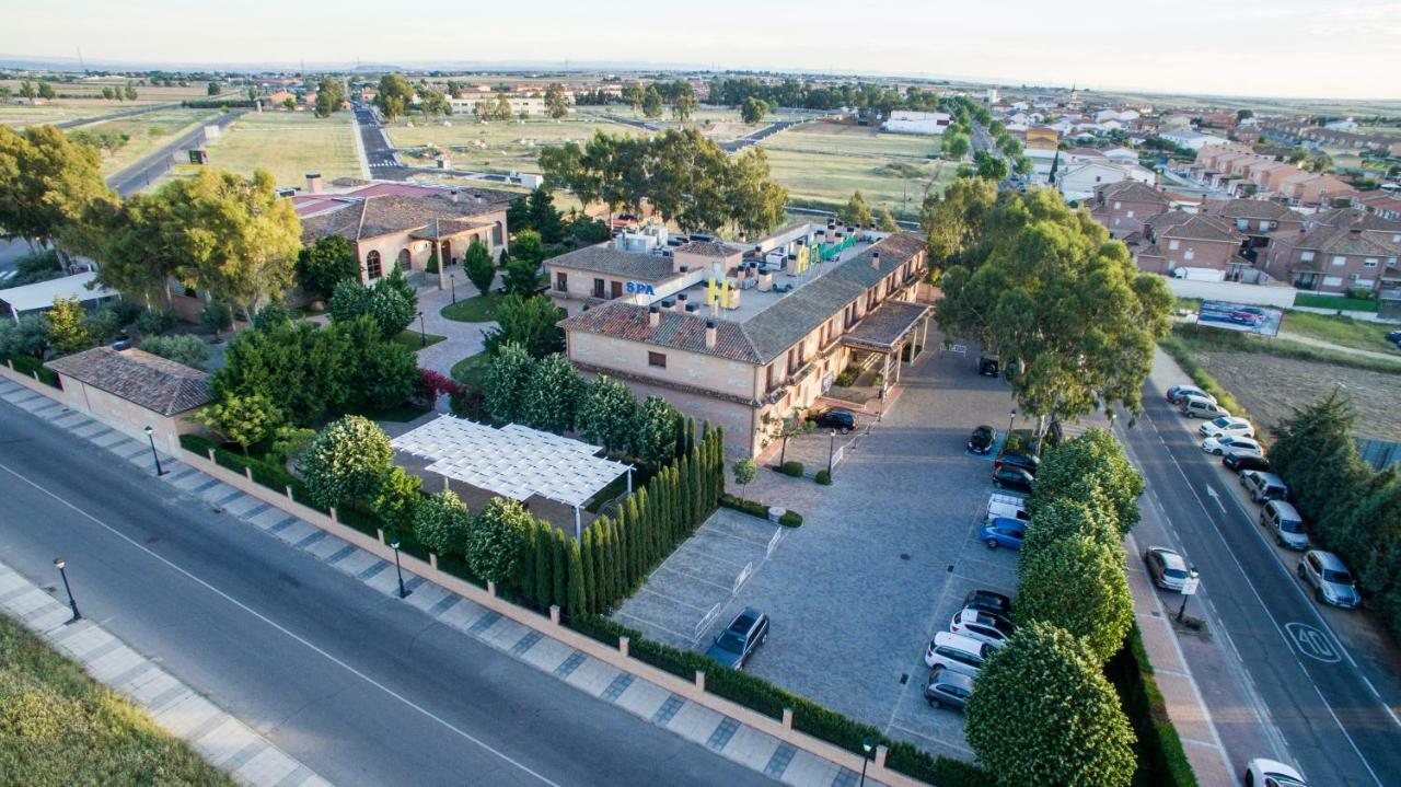 Hotel Comendador การ์รังเก ภายนอก รูปภาพ