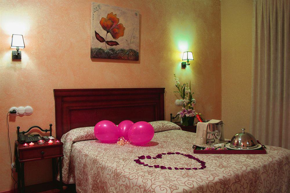 Hotel Comendador การ์รังเก ภายนอก รูปภาพ